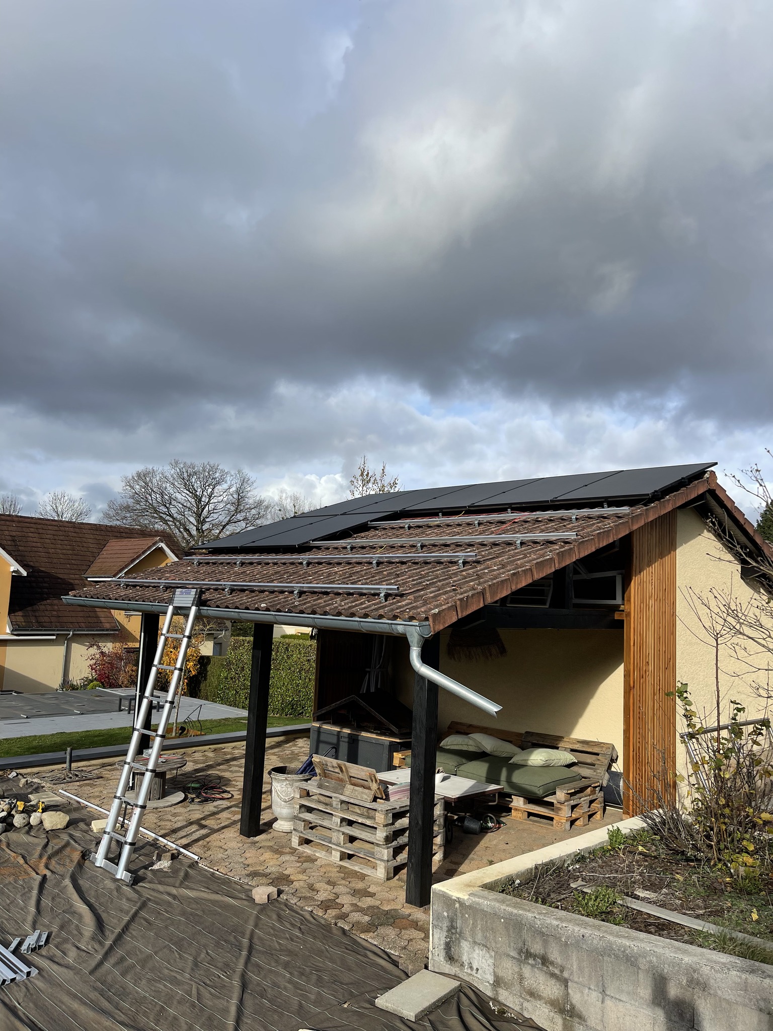 Pose d'un kit photovoltaïque en autoconsommation de 6 kWc à Dambenois (25)